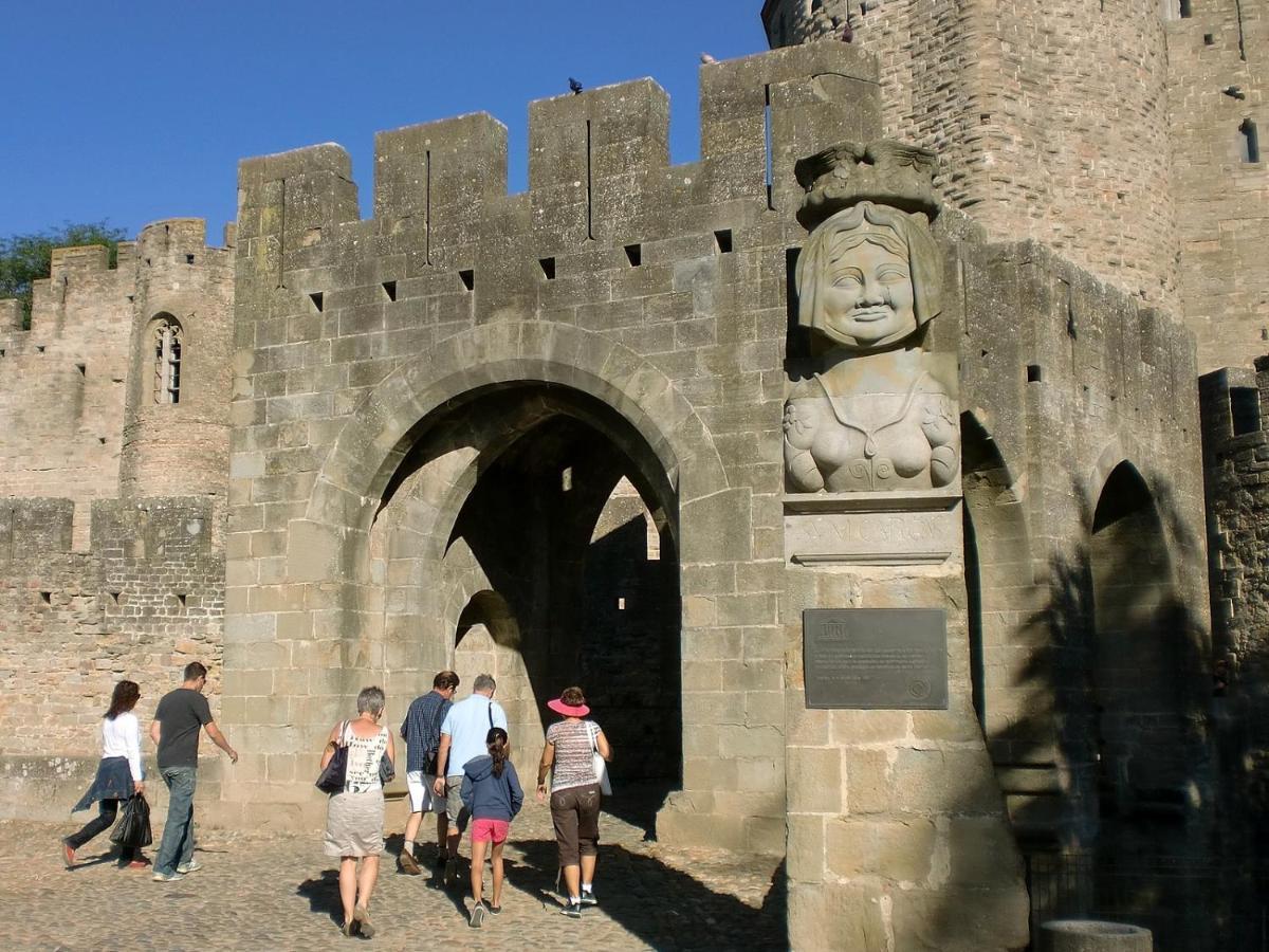 Tout Confort ! Climatisation, Centre-Ville, Parking, Terrasse, Wifi, Netflix Carcassonne Exteriör bild