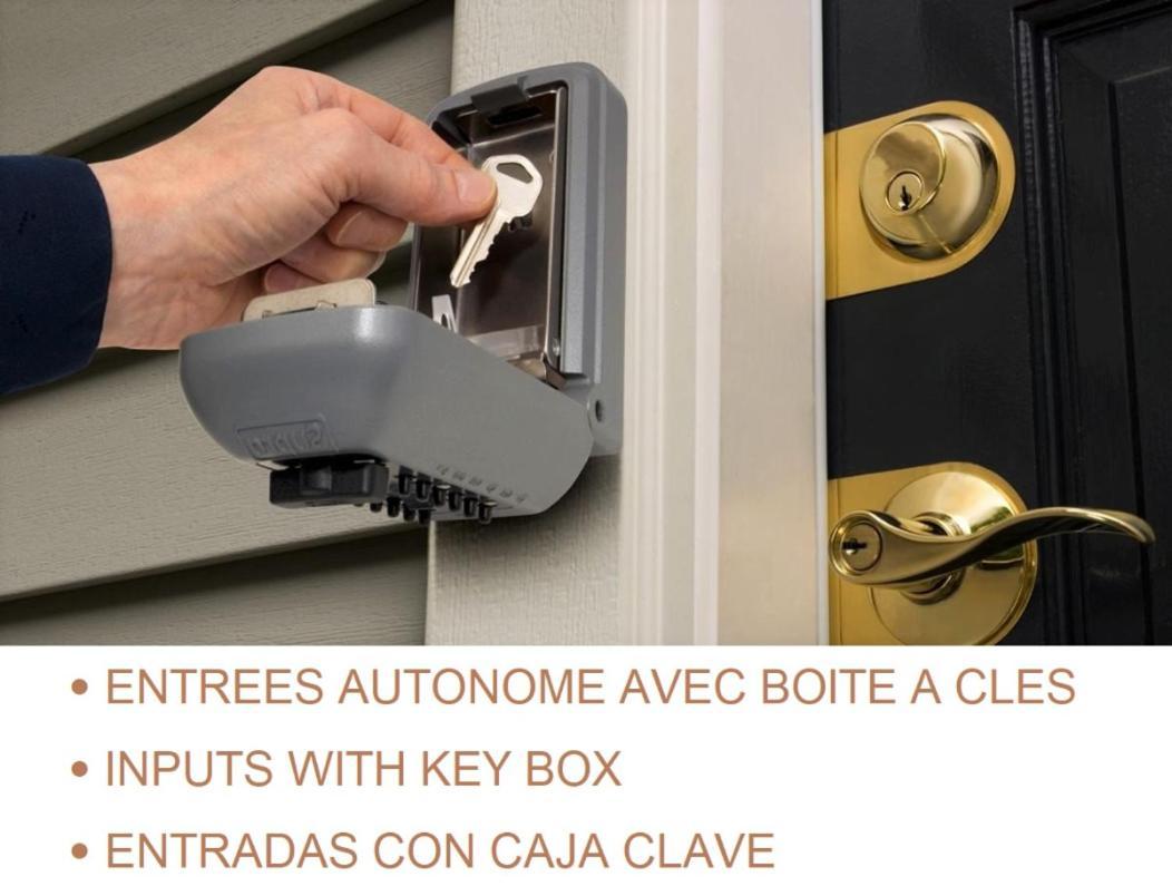 Tout Confort ! Climatisation, Centre-Ville, Parking, Terrasse, Wifi, Netflix Carcassonne Exteriör bild