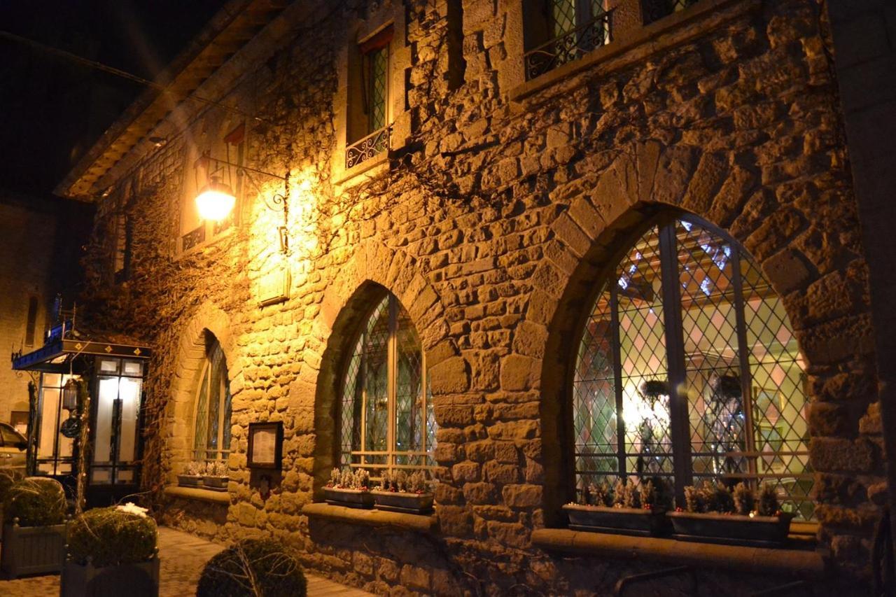Tout Confort ! Climatisation, Centre-Ville, Parking, Terrasse, Wifi, Netflix Carcassonne Exteriör bild